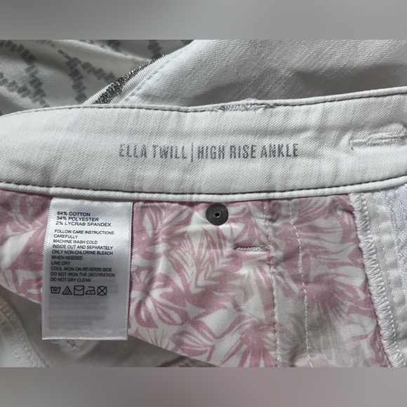 Tommy Bahama Ella Twill Tux Cropped Jeans size 10_ Great Used Condition - Picture 4 of 7